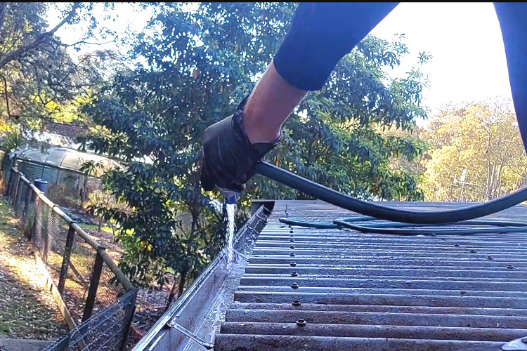 

The simplicity of a garden hose becomes a defining element in portstephens`s gutter cleaning company`s ability to achieve remarkable cleaning results.